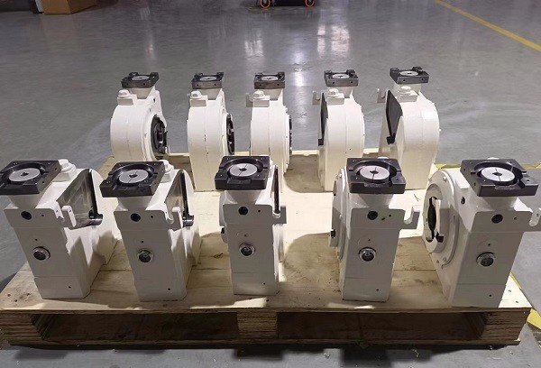 艾思捷定制玻璃、陶瓷行業(yè)專用減速機(jī).jpg